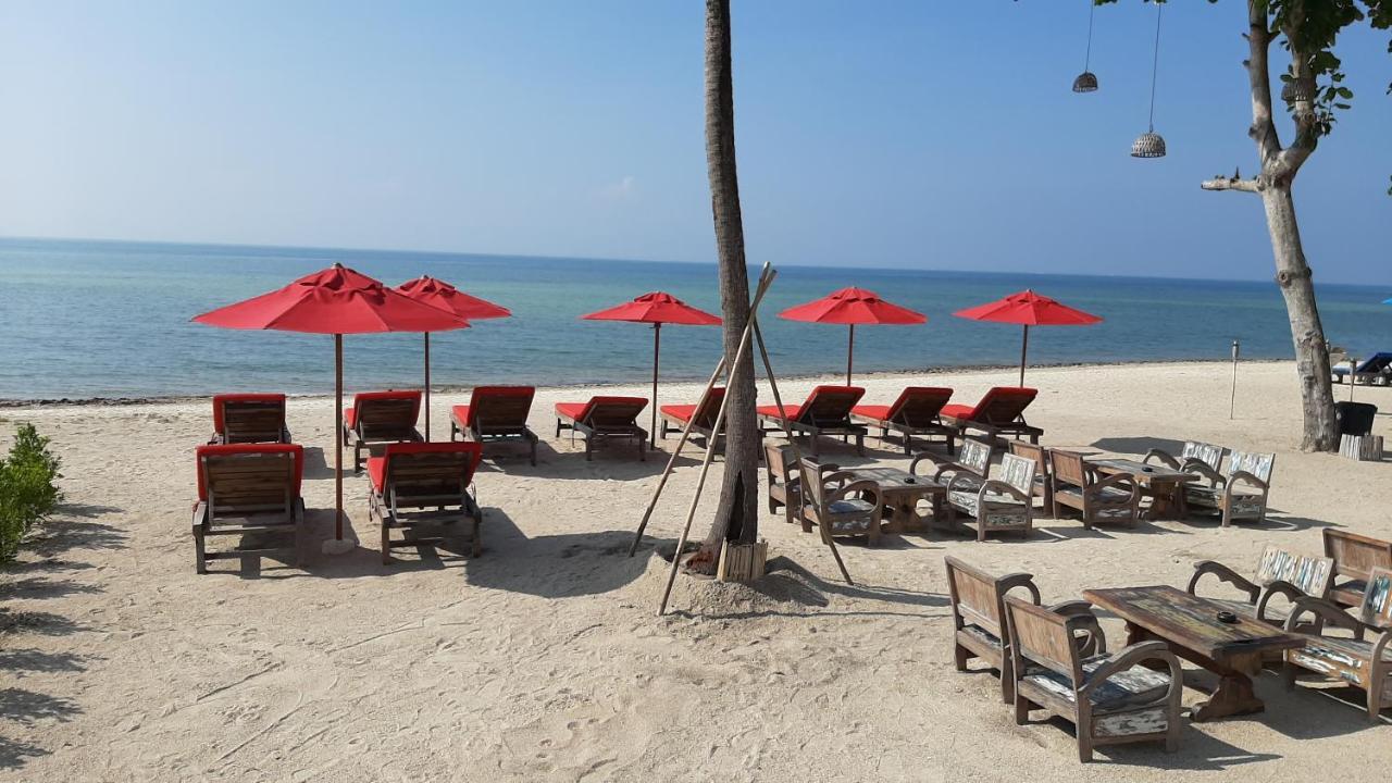 La Plage Resort & Beach Club Baan Tai Dış mekan fotoğraf