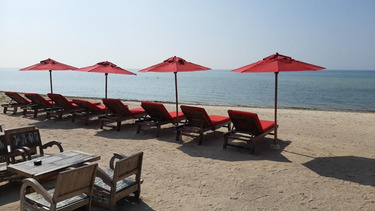 La Plage Resort & Beach Club Baan Tai Dış mekan fotoğraf